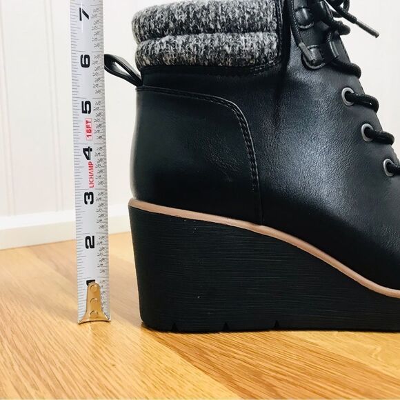 SOUL Naturalizer Atlas Black Leather Wedge Ankle Boot Bootie Lace Up‎ Size 8 New - Picture 12 of 12